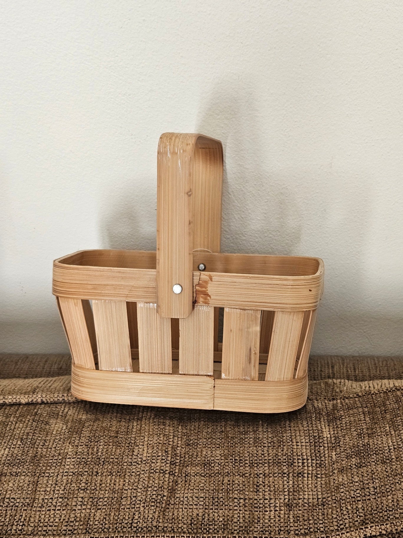 Mini slat basket