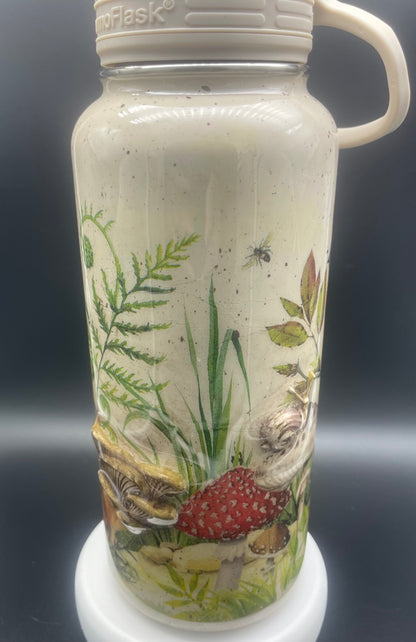 32oz Mushroom Waterbottle