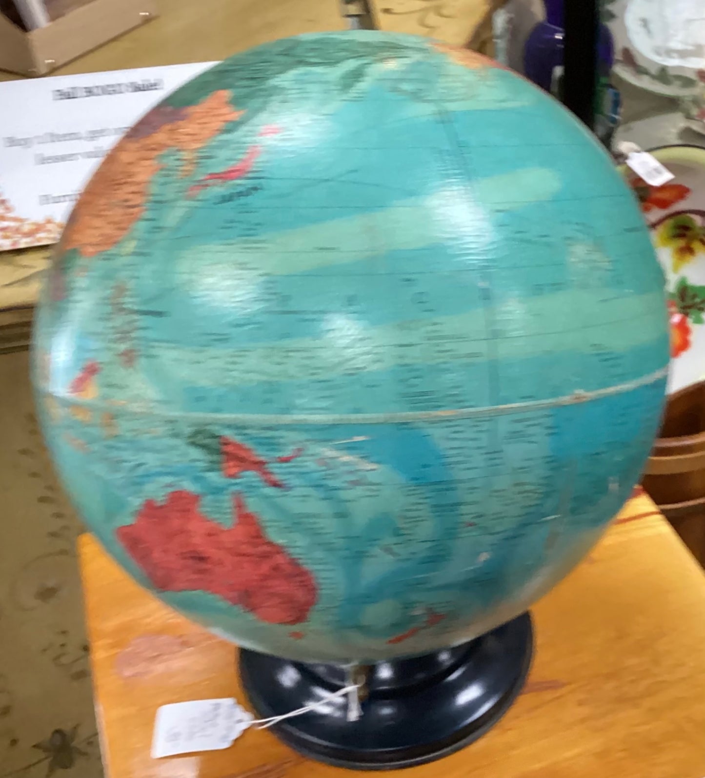 VINTAGE GLOBE