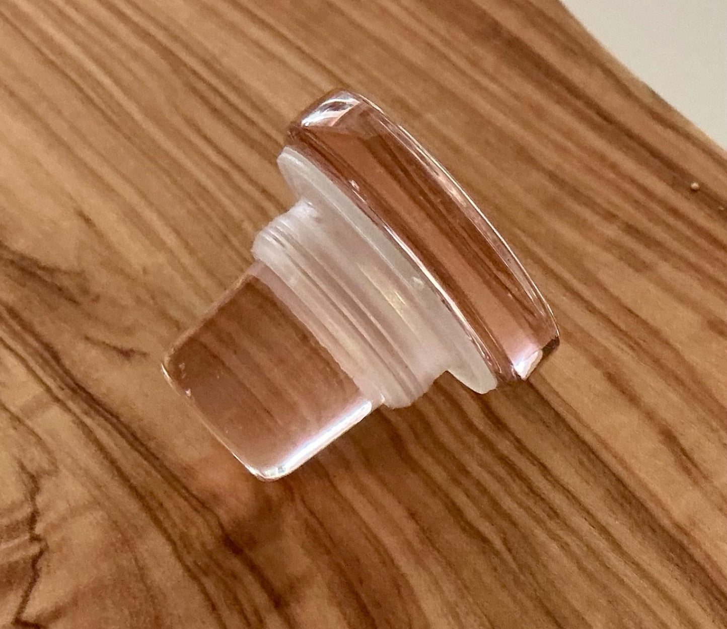 Sweet pink bottle stopper