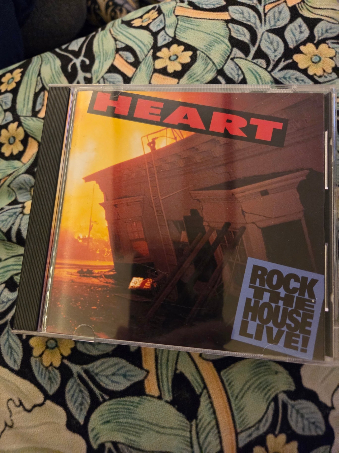 Heart rock the house