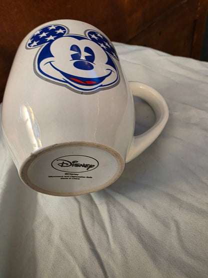 MICKY MOUSE MUG.