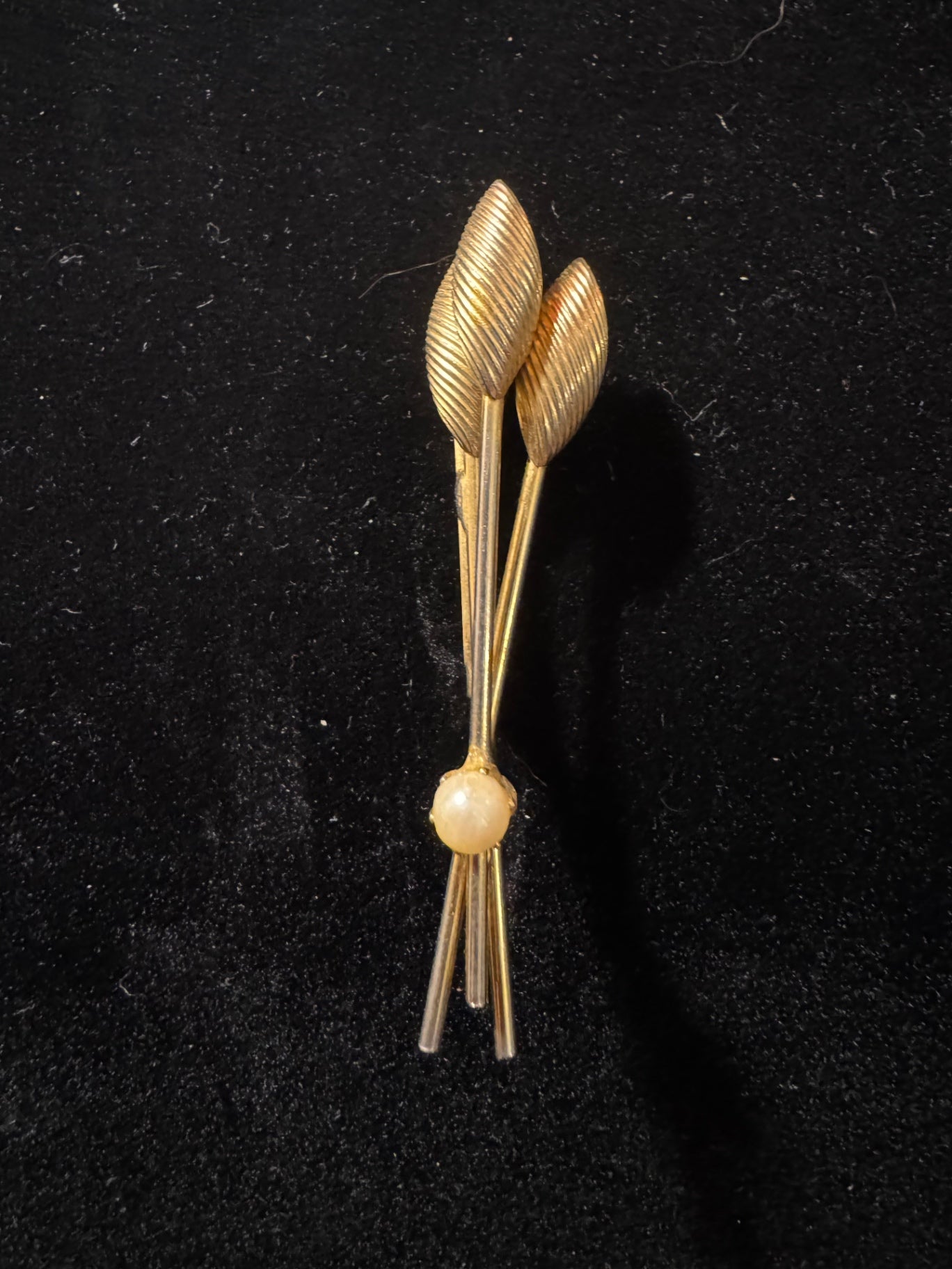 Vintage wheat pin