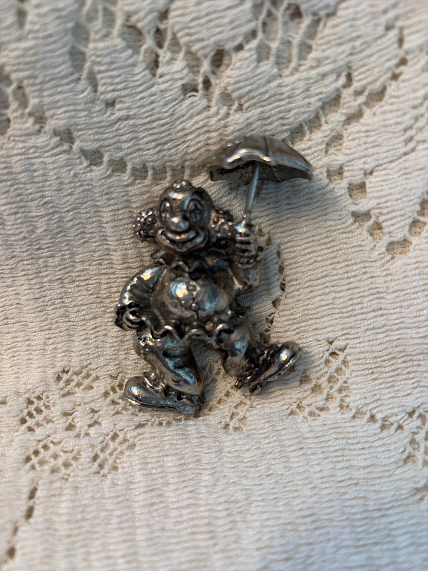 2 1/2” pewter clown