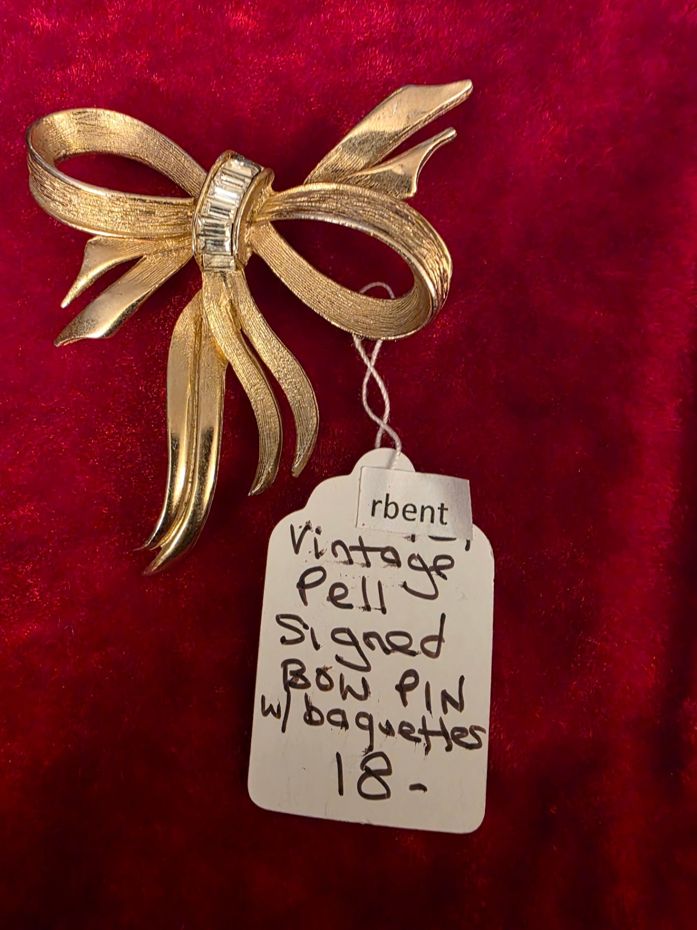 PELL SIGNED BOW PIN.