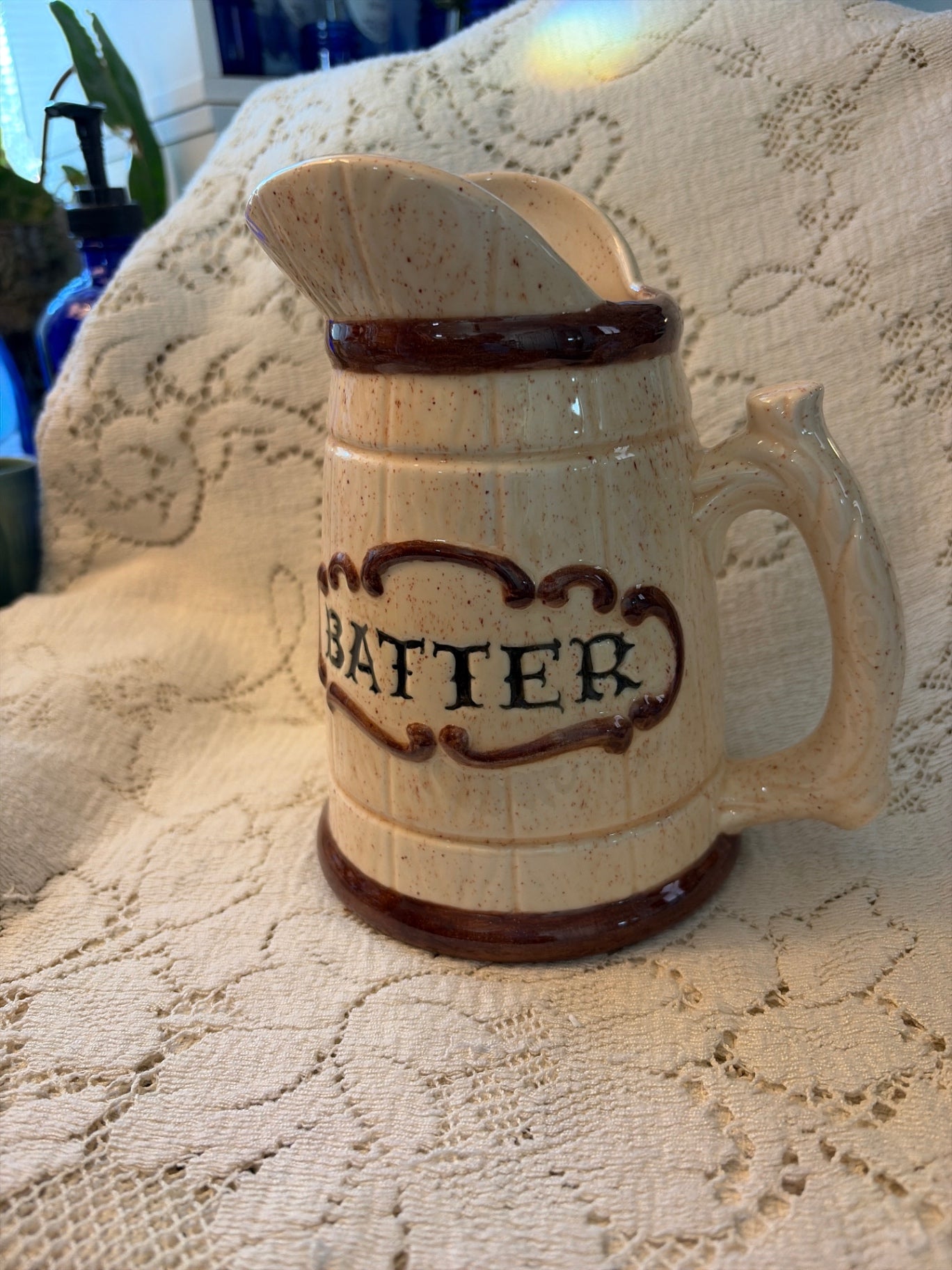 6 1/2” Batter pitcher