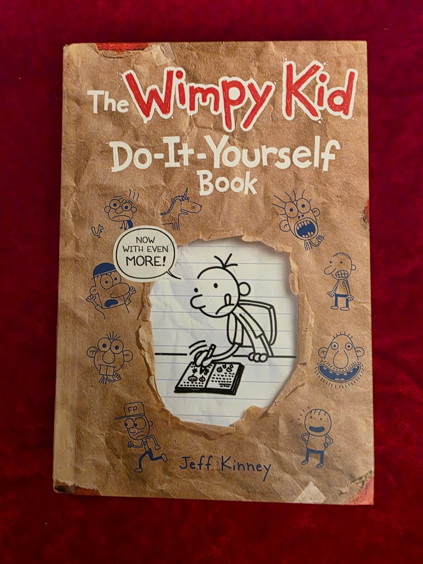 THE WIMPY KID DO IT YOURSELF BOOK.ooks