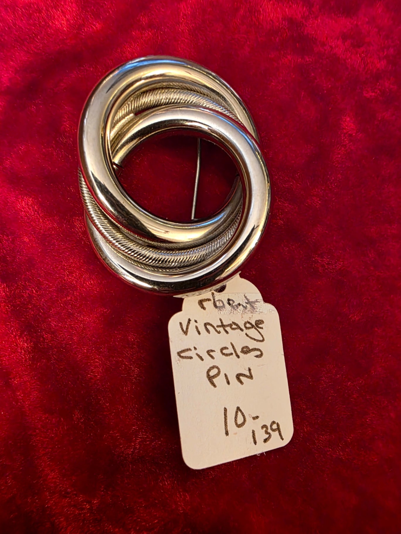 VINTAGE CIRCLE, PIN