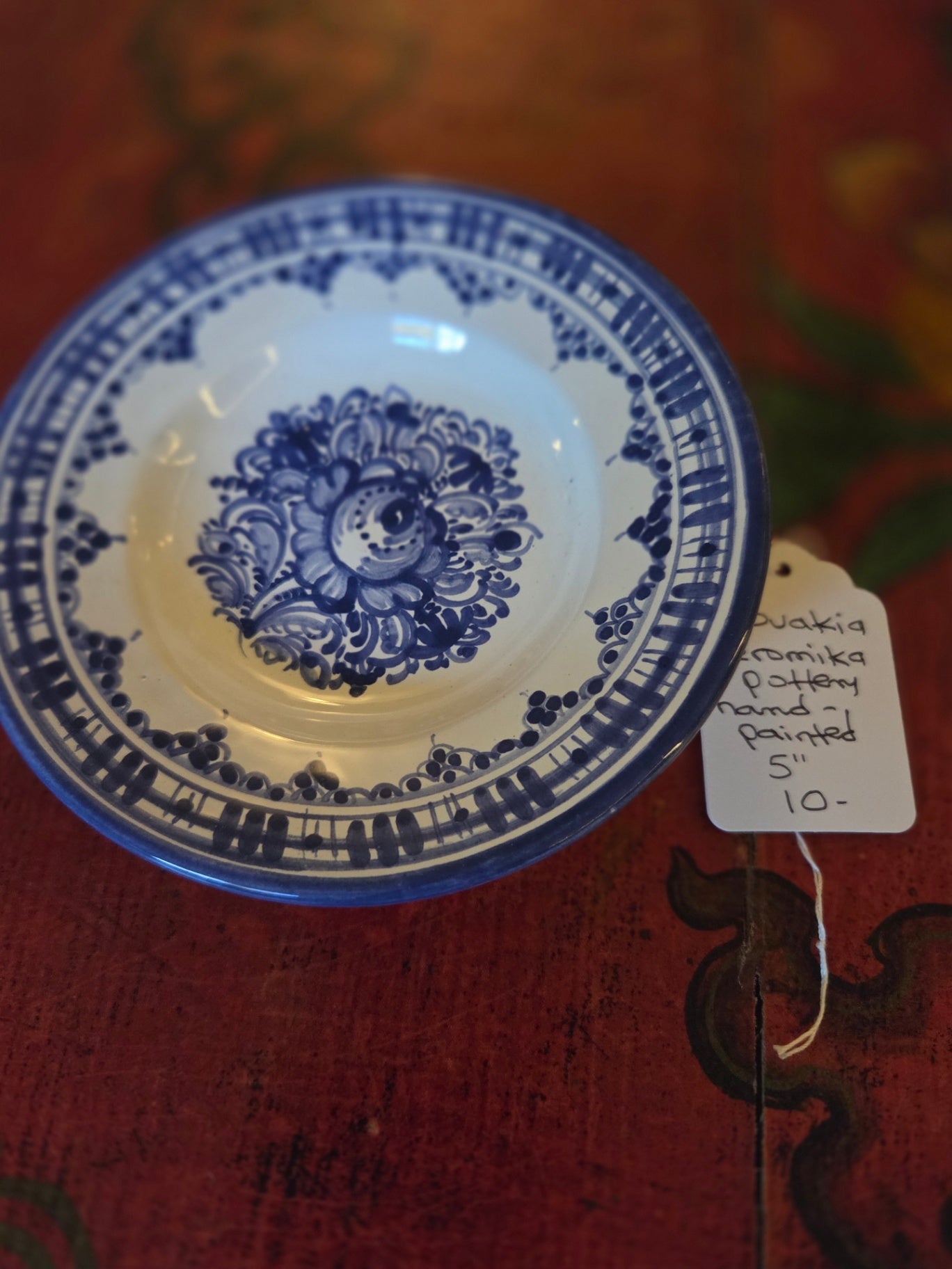Skovakia hand-painted pottery plate