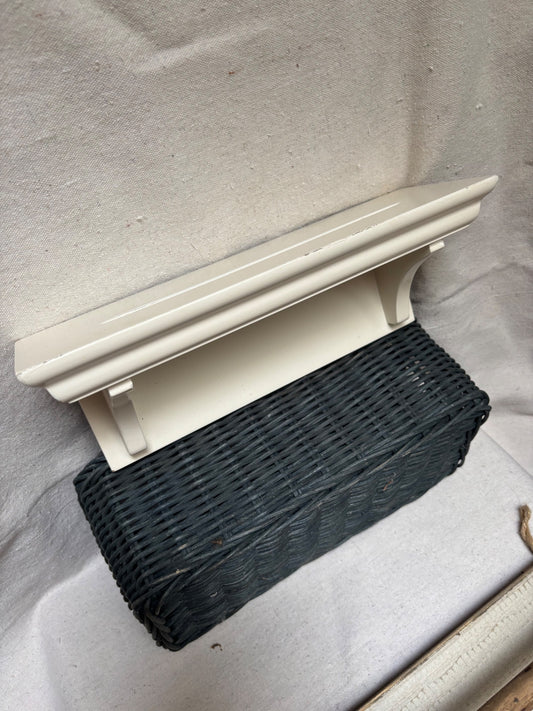 Plate shelf