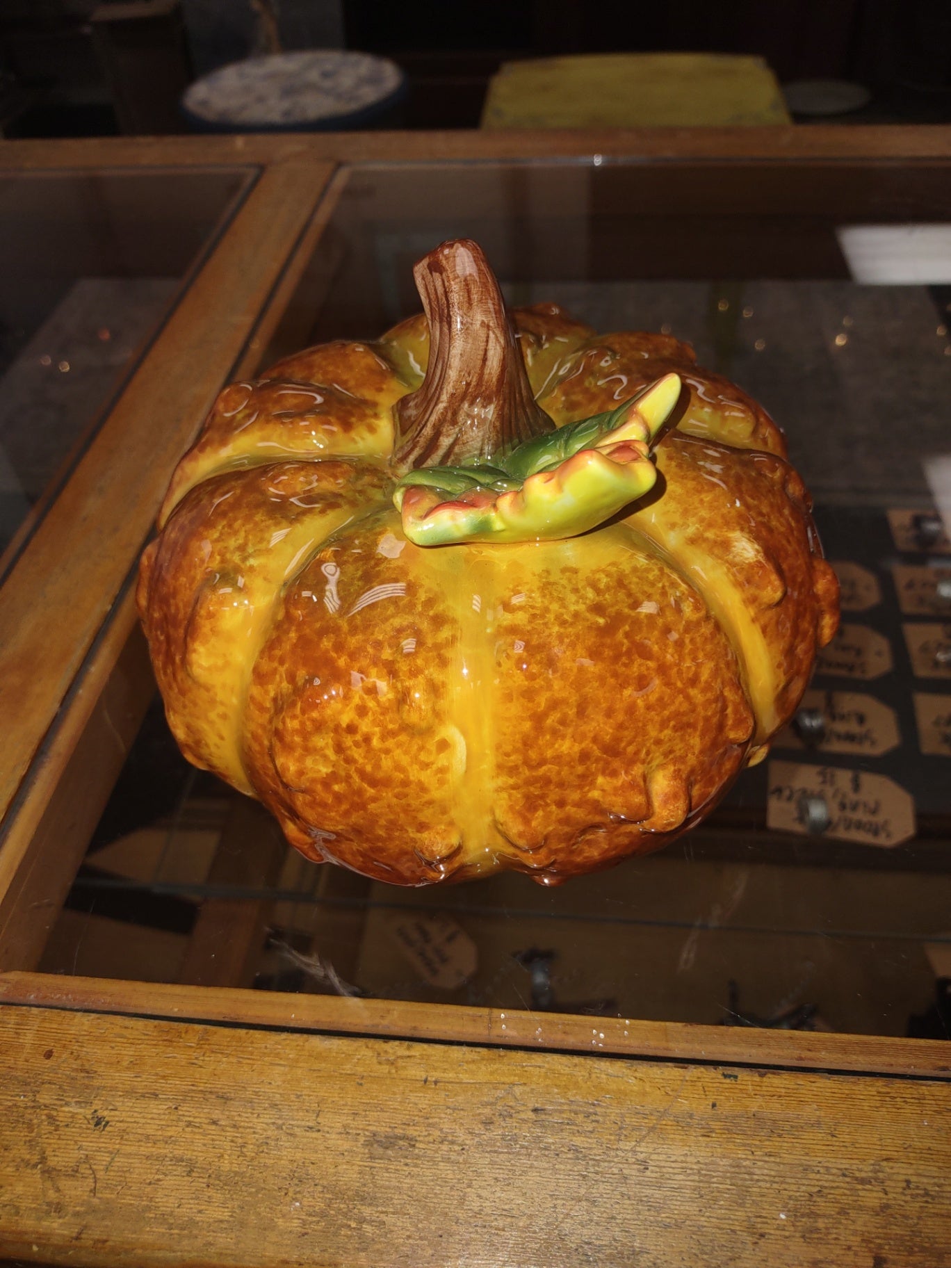 Orange handle pumpkin 
