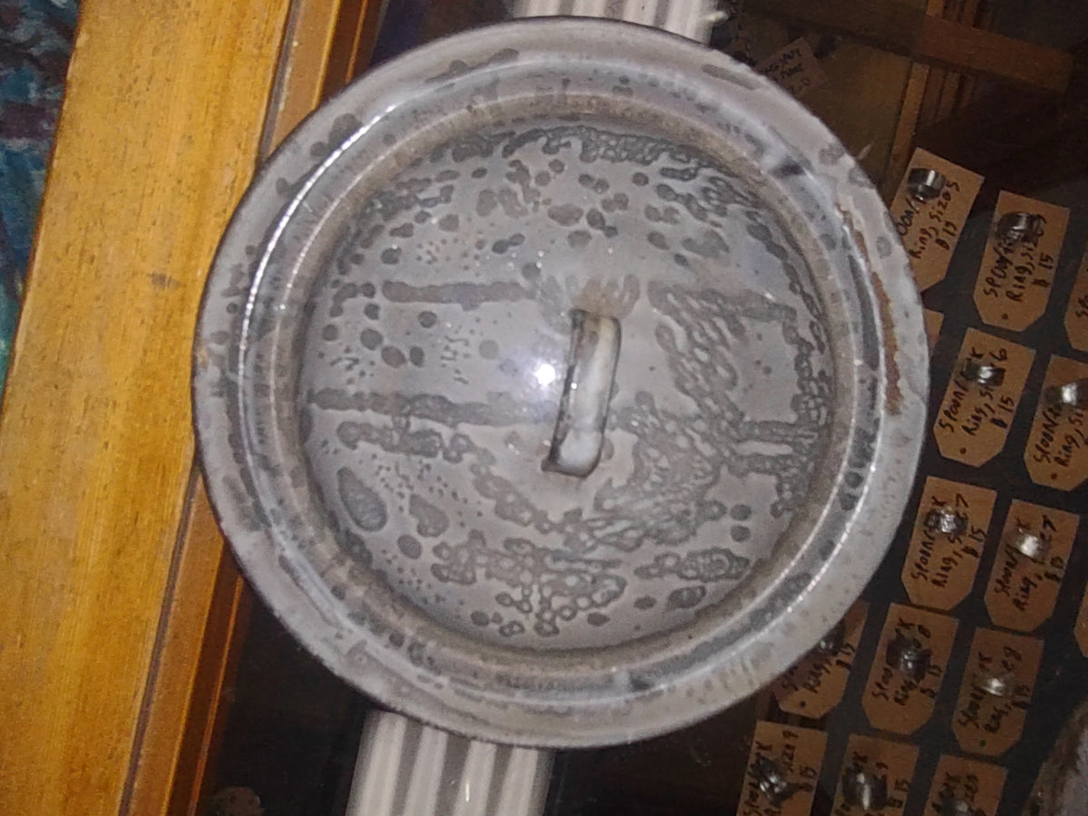 Small enamal lid