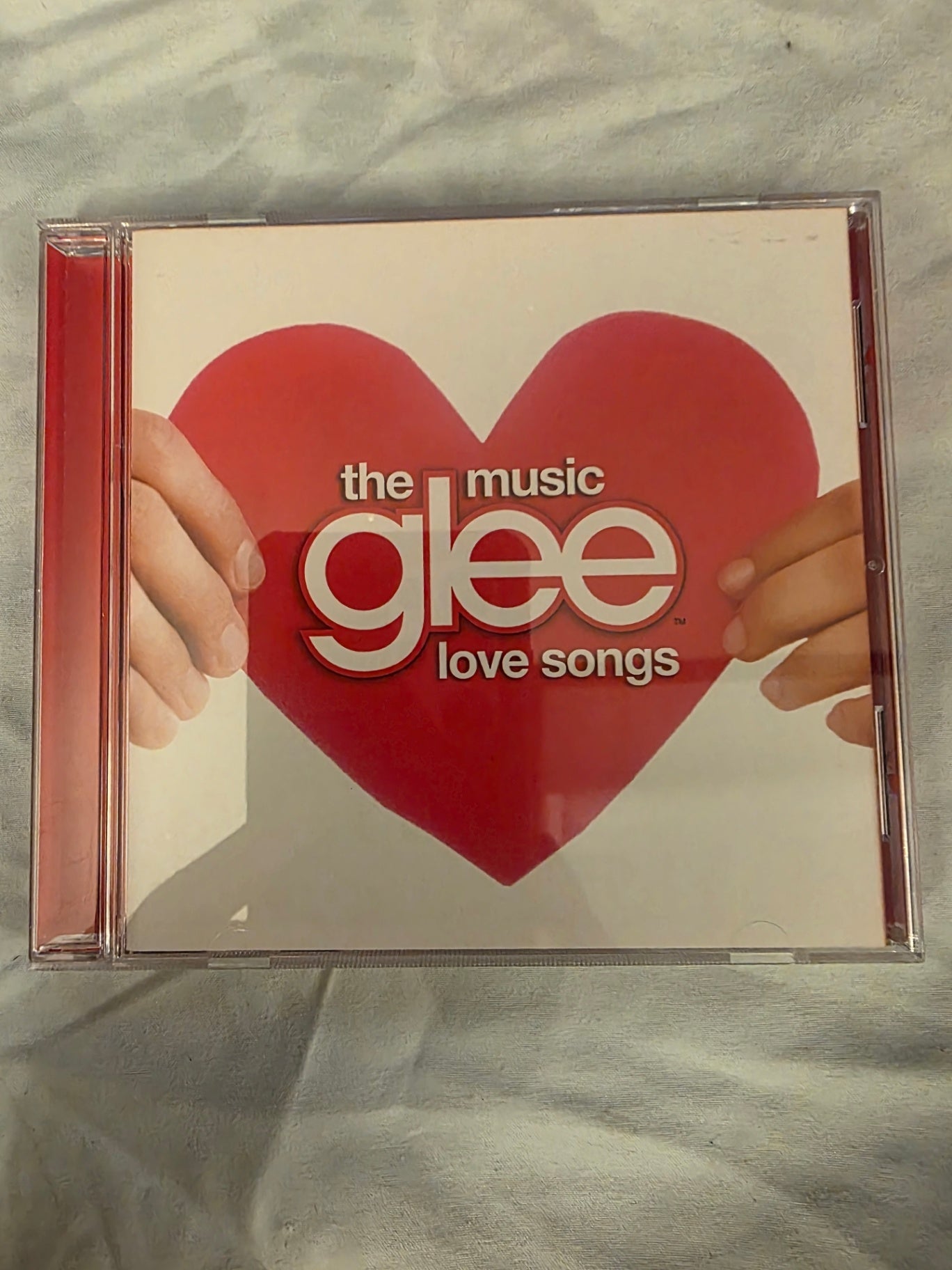 GLEE LOVE SONGS