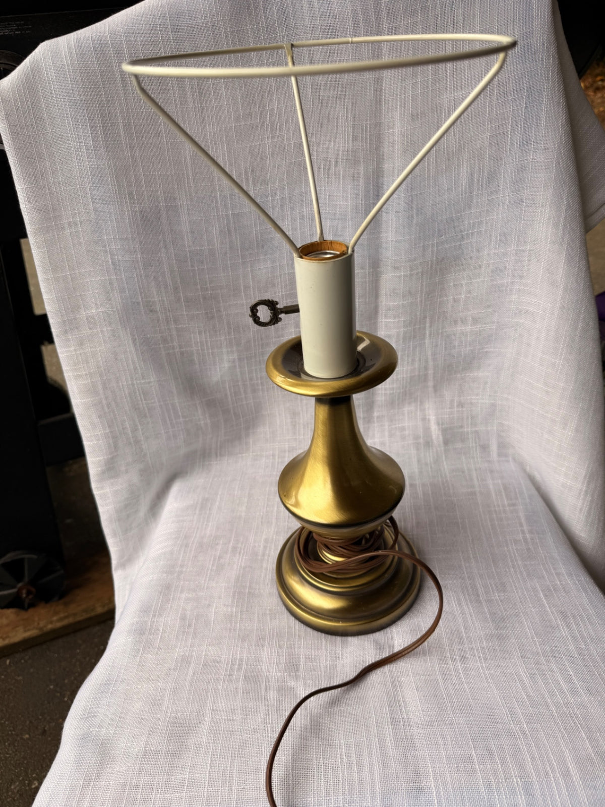 Vintage Brass Desk Lamp with Metal Shade | Ornate Turn-Key Switch