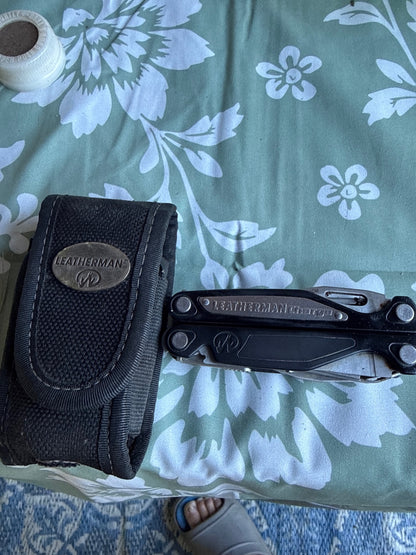 Leatherman Charge Multi-Tool (Black) with Nylon Sheath & Partial Bit Kit