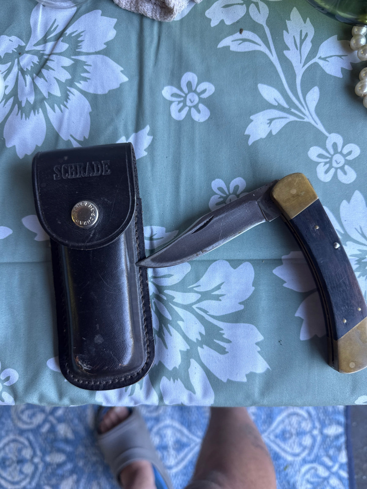 Vintage Buck 110 Folding Hunter Knife with Leather Schrade Belt Sheath