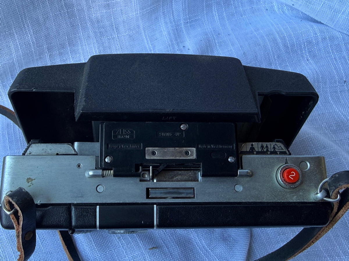 Vintage Polaroid Automatic 350 Land Camera w/ Zeiss Ikon Finder | Original Leather Case & Accessories
