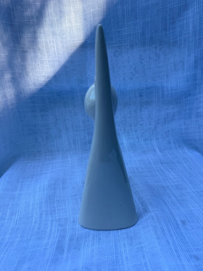 Minimalist Mid-Century Style Ceramic Cat Figurine | Sleek High-Gloss Retro Feline Decor