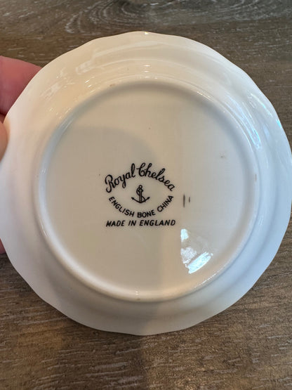 Vintage royal Chelsea roses butter Pat