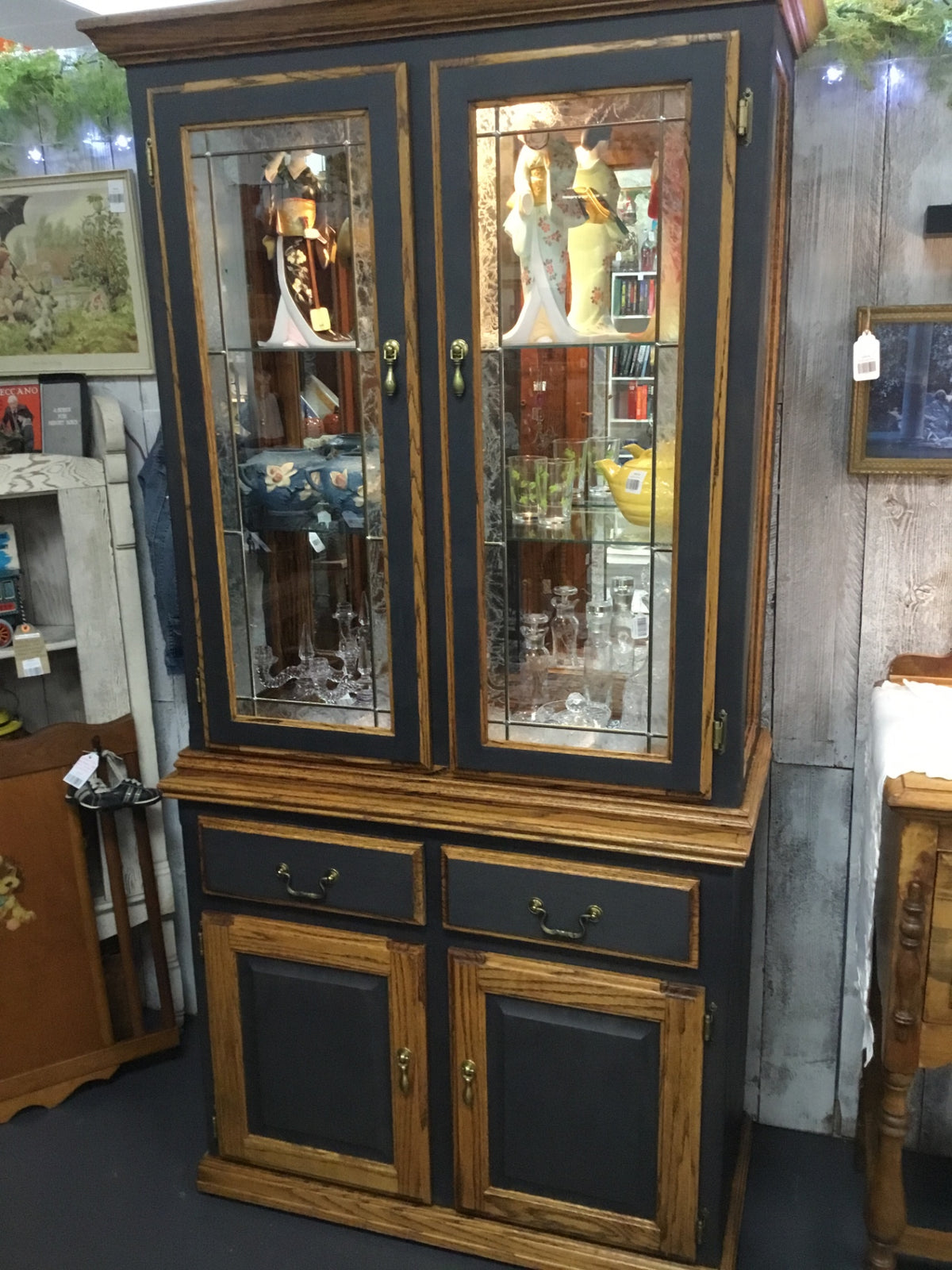 Display cabinet with leaded glass doors 