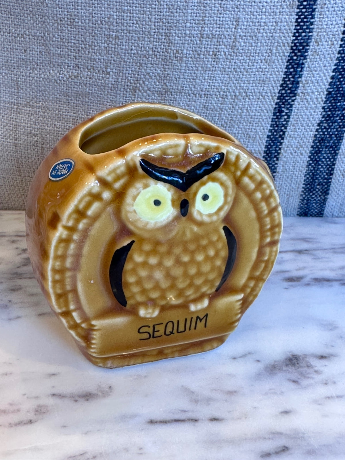 Vintage owl vase/pencil holder SEQUIM