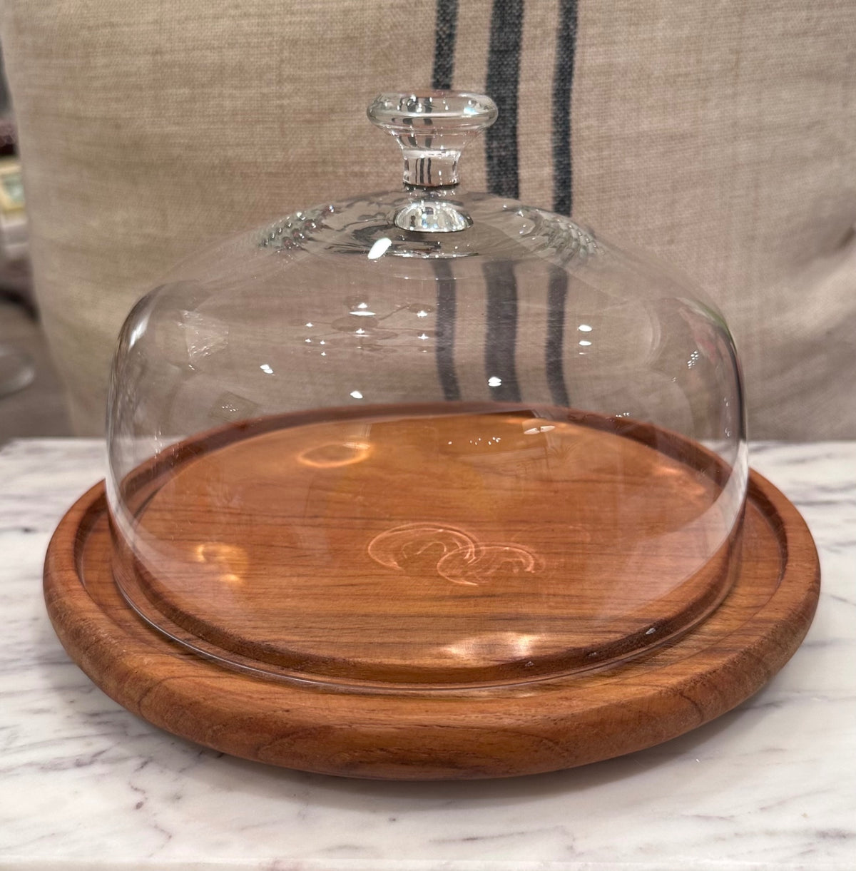 MCM Winsome Wood Teak cheese board cloche 