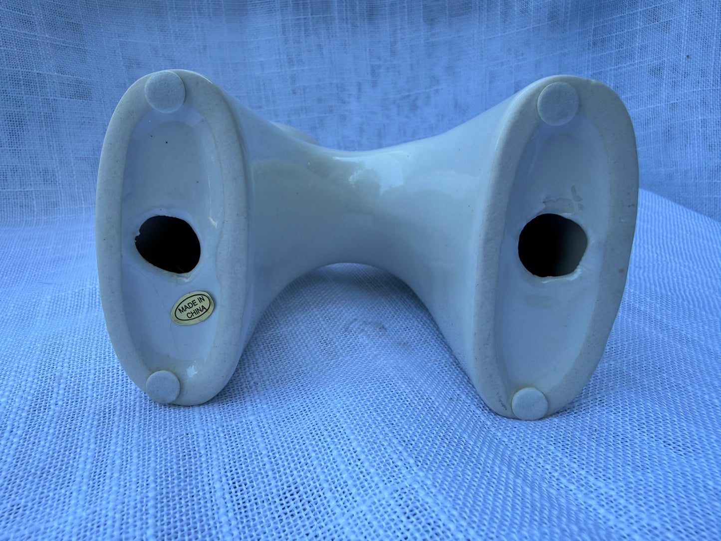 Minimalist Mid-Century Style Ceramic Cat Figurine | Sleek High-Gloss Retro Feline Decor