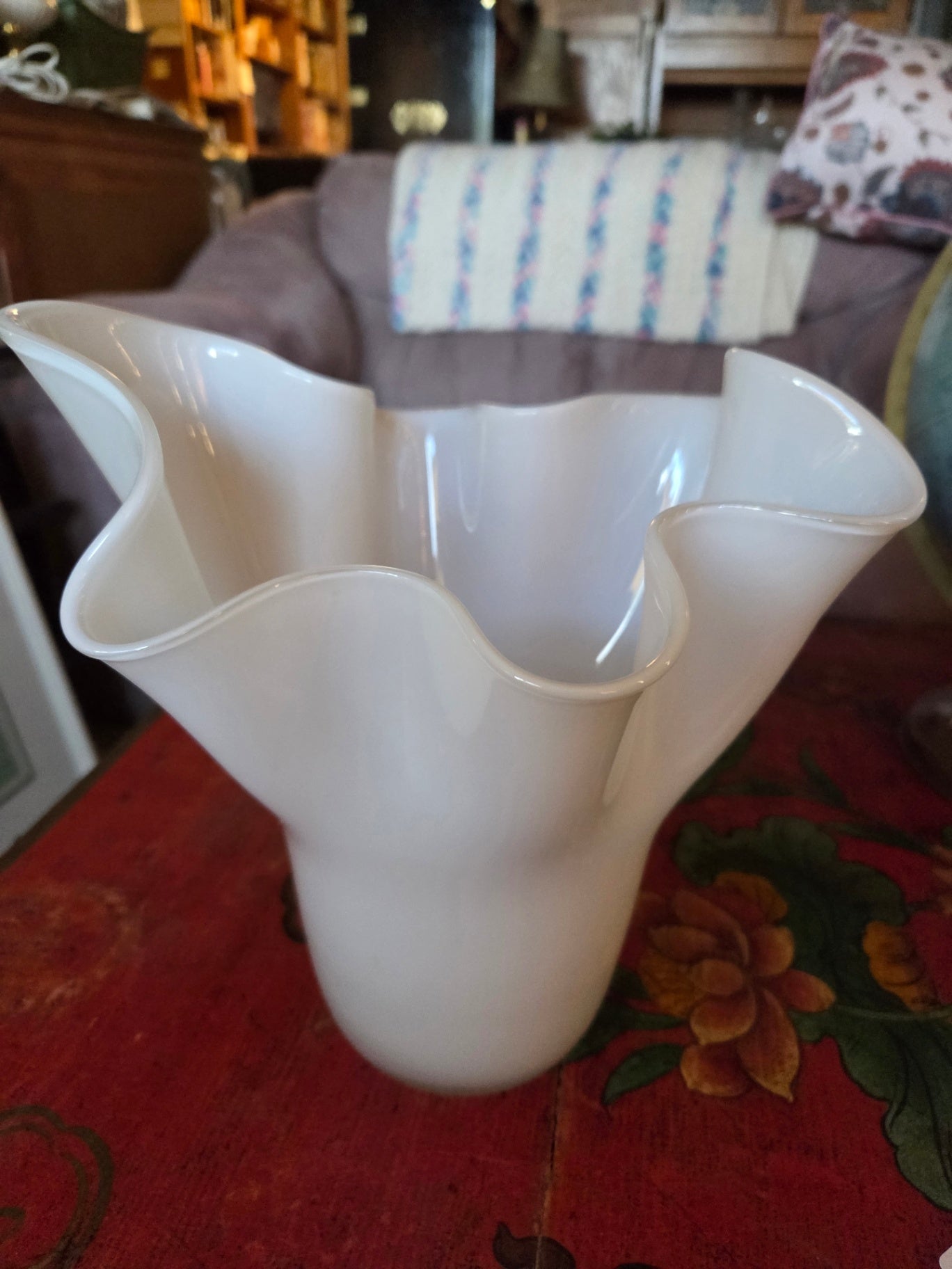 White handkerchief vase