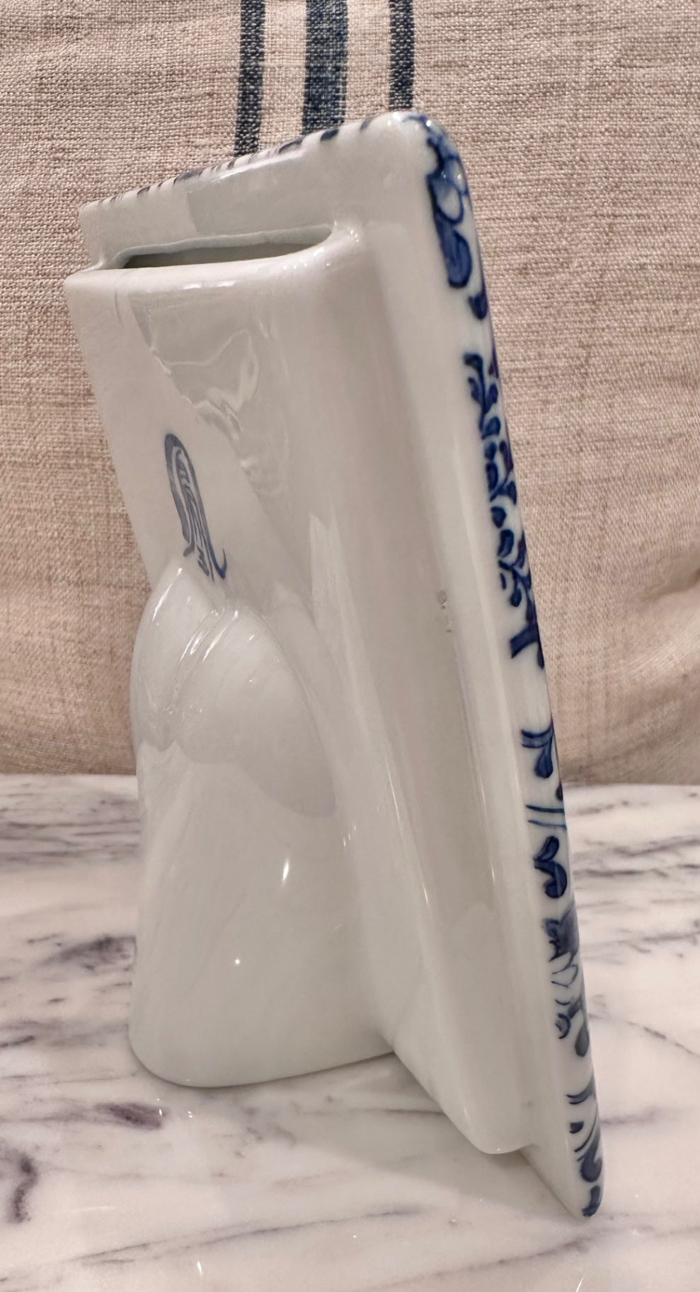 Takahashi blue and white porcelain frame