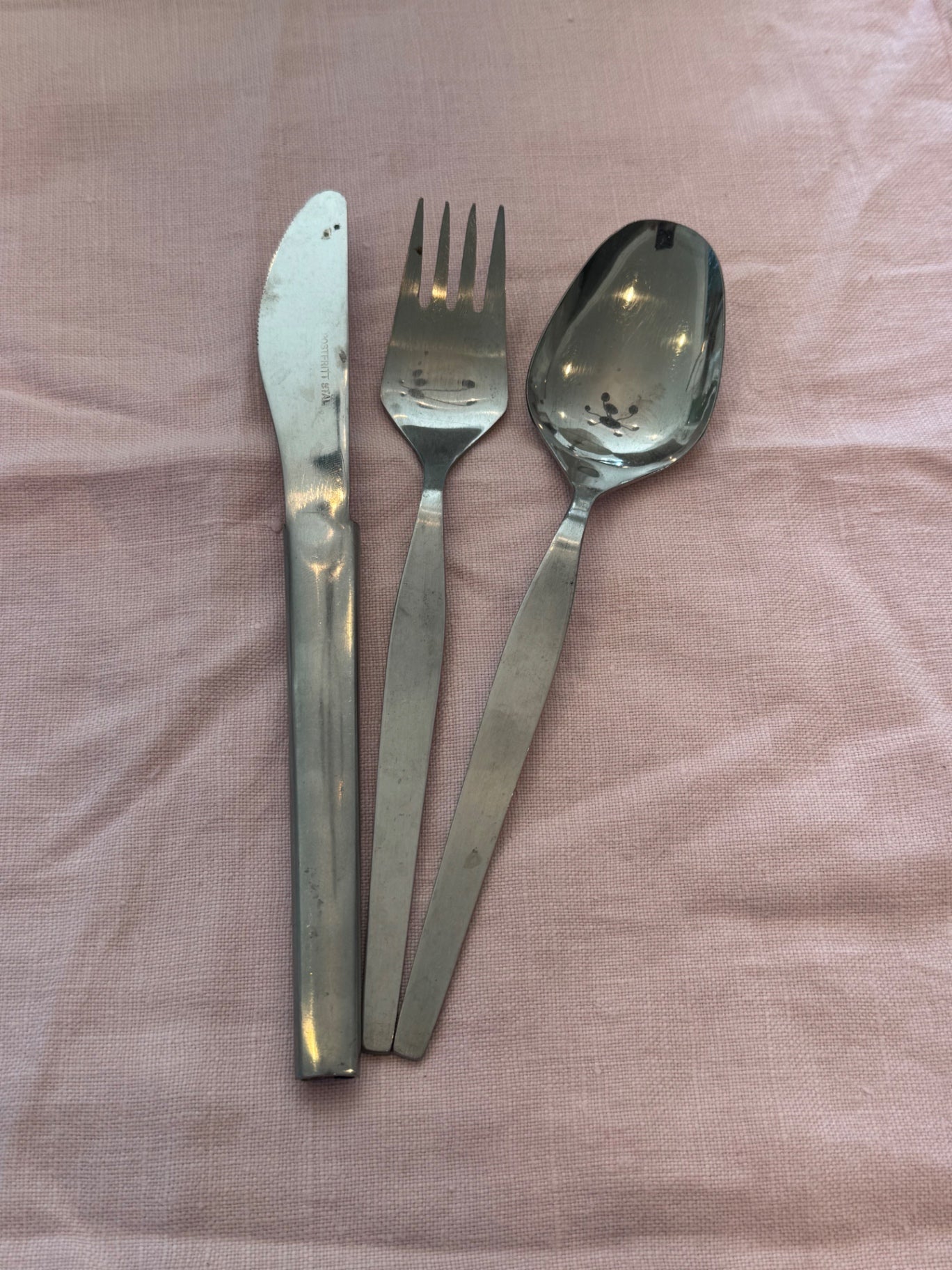 Nesting 3-piece Swedish army cutlery set