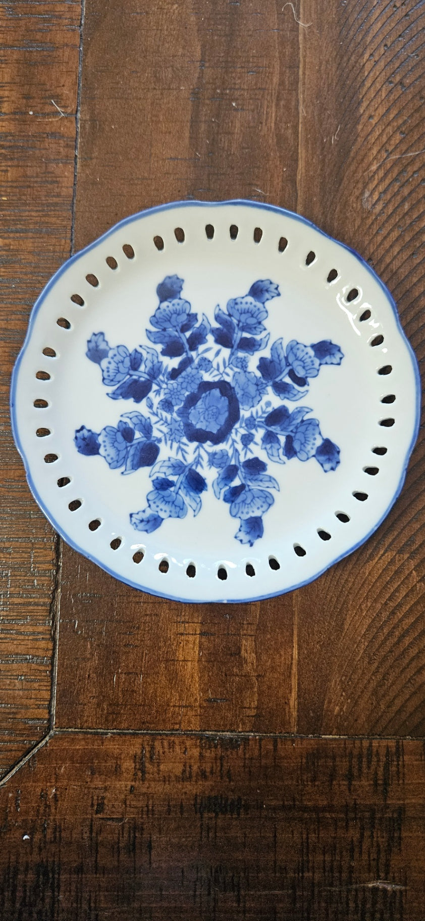 Reticula plate