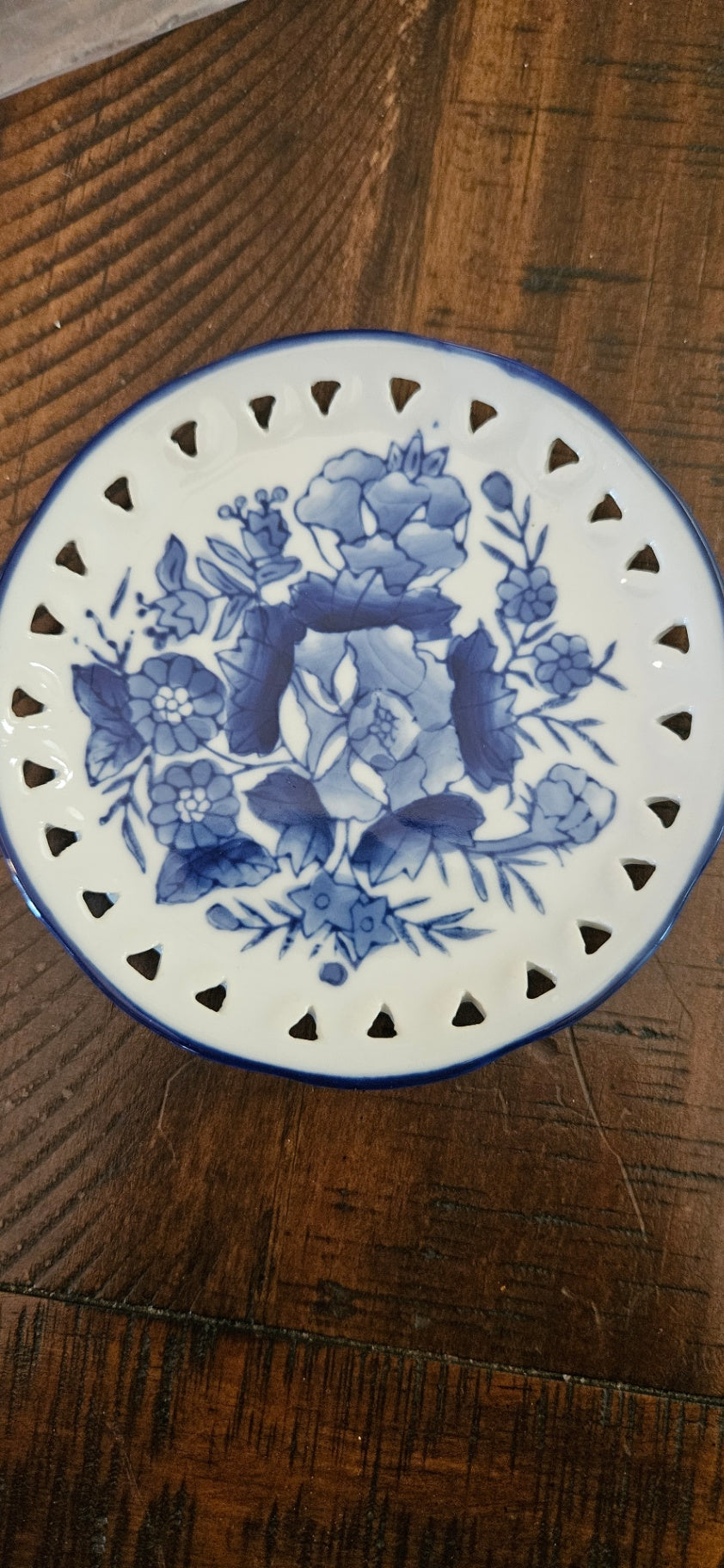 Reticula plate