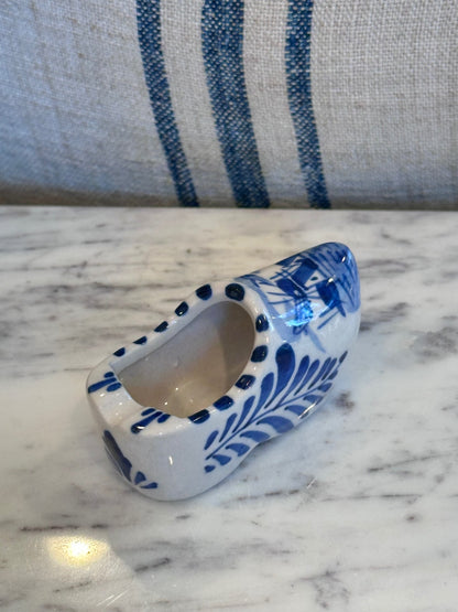 Delft blue hand painted clog