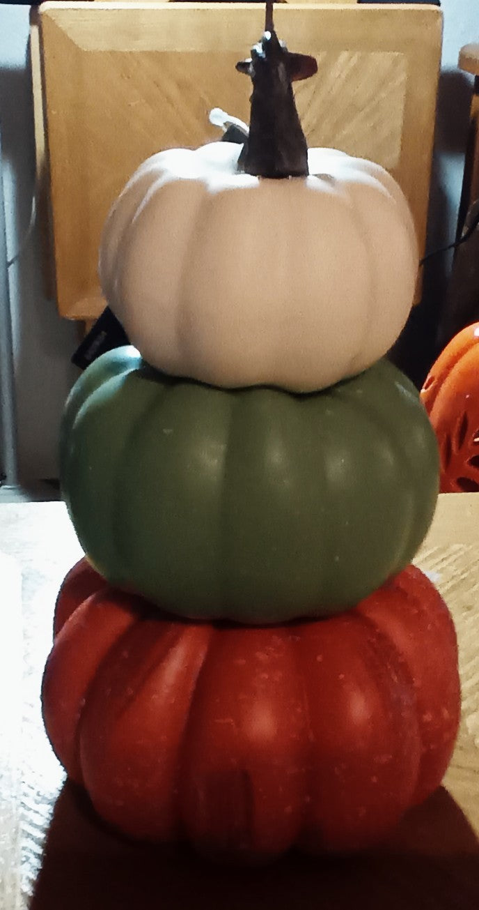 3 Stacked Pumpkins