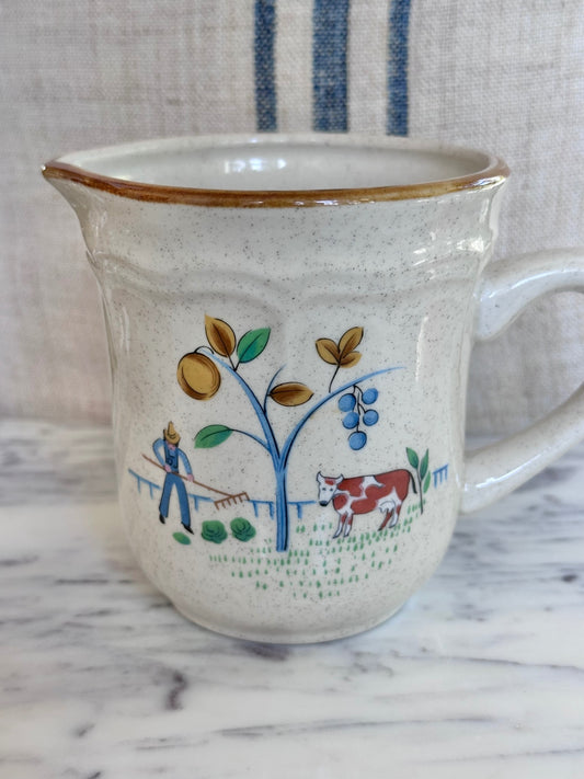 “Heartland” creamer pitcher