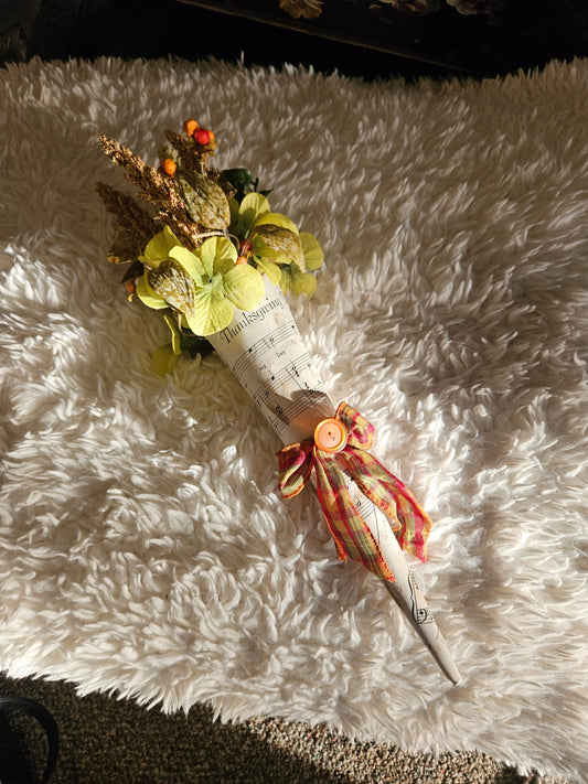 Sheet Music Cone/Autumn Flowers