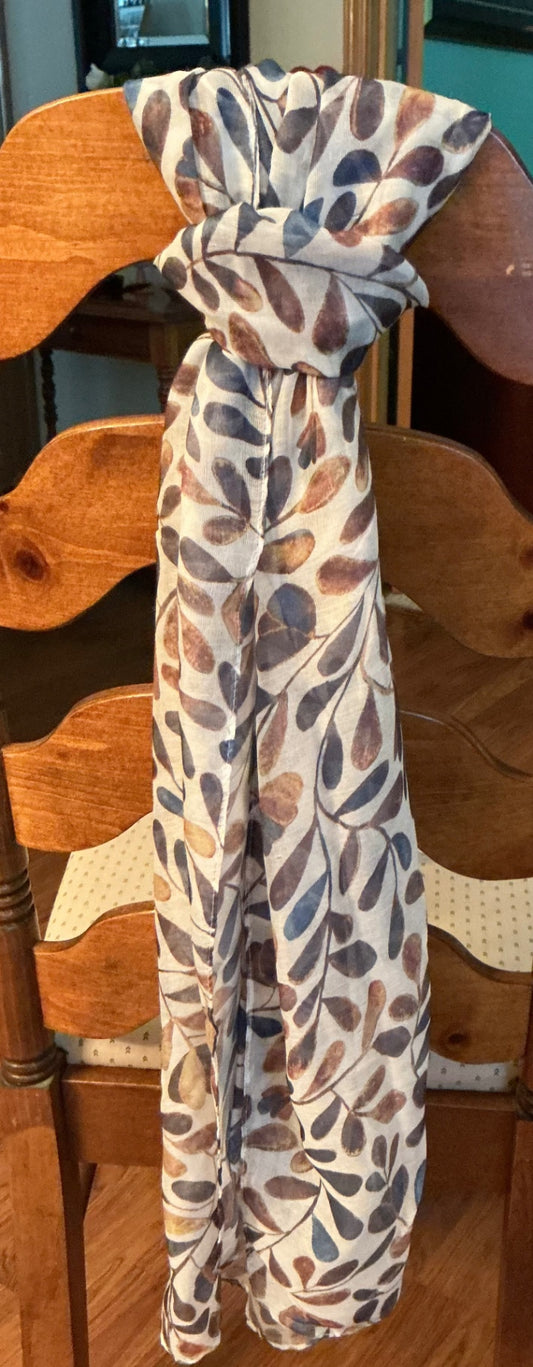 PRETTY SCARF