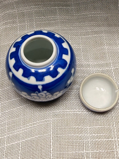 Miniature Vintage Blue & White Porcelain Ginger Jar | Chinoiserie Decor