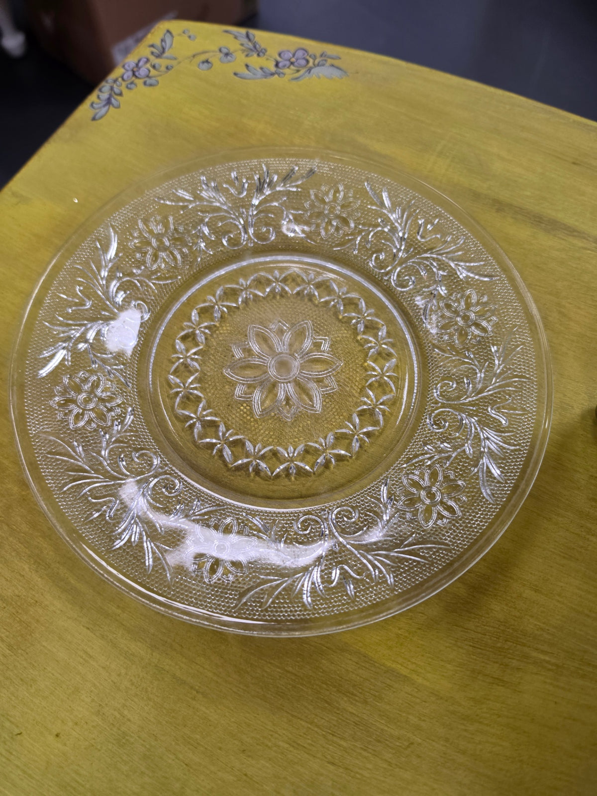 Vintage Anchor Hocking clear glass plate