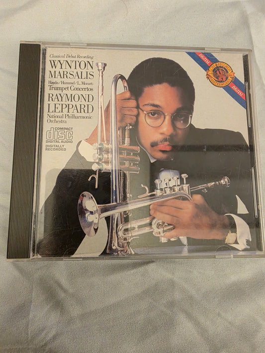 WYNTON MARSALIS.  TRUMPET CONCERTOS.