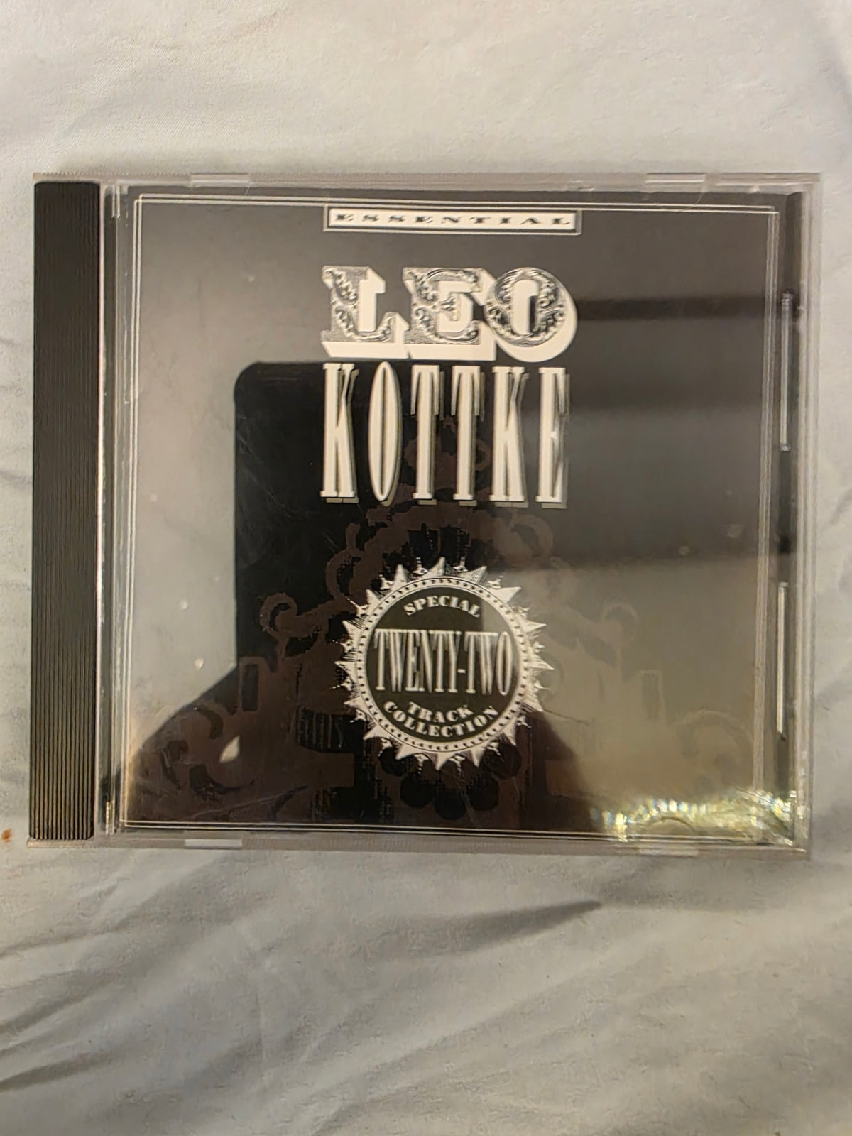 LEO KOTTKE, 22 TRACK COLLECTION.
