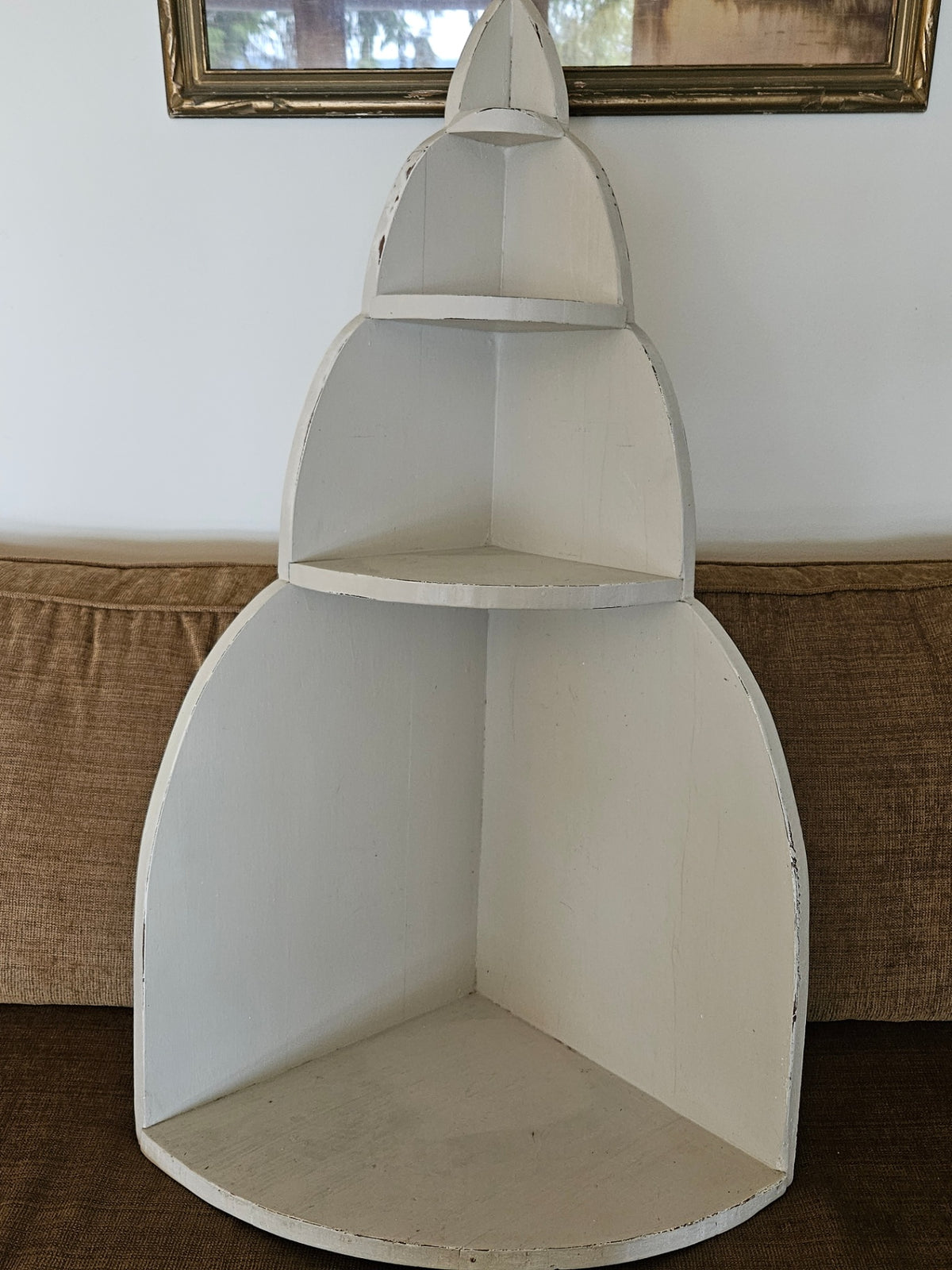 Vint primitive white shabby shelf 43 inch tall