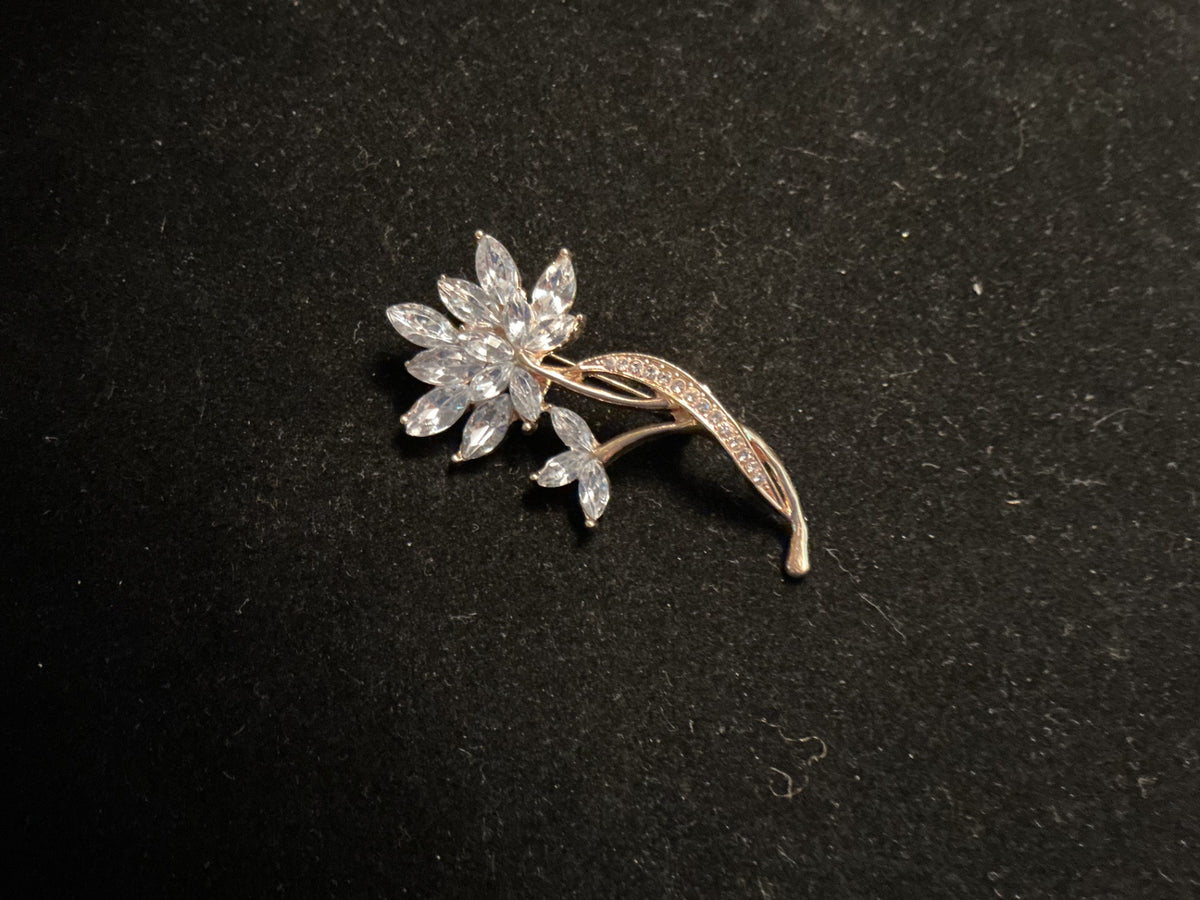 Flower brooch