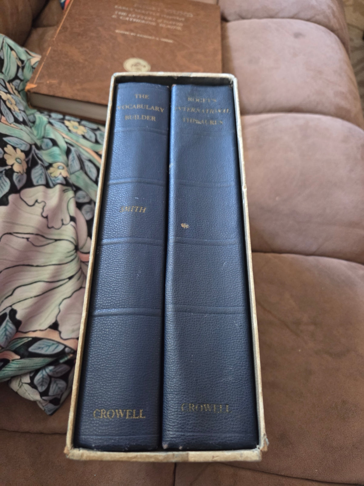 Rogets set books