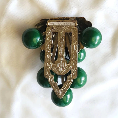 1930s Large Green Grapes Dress Clip