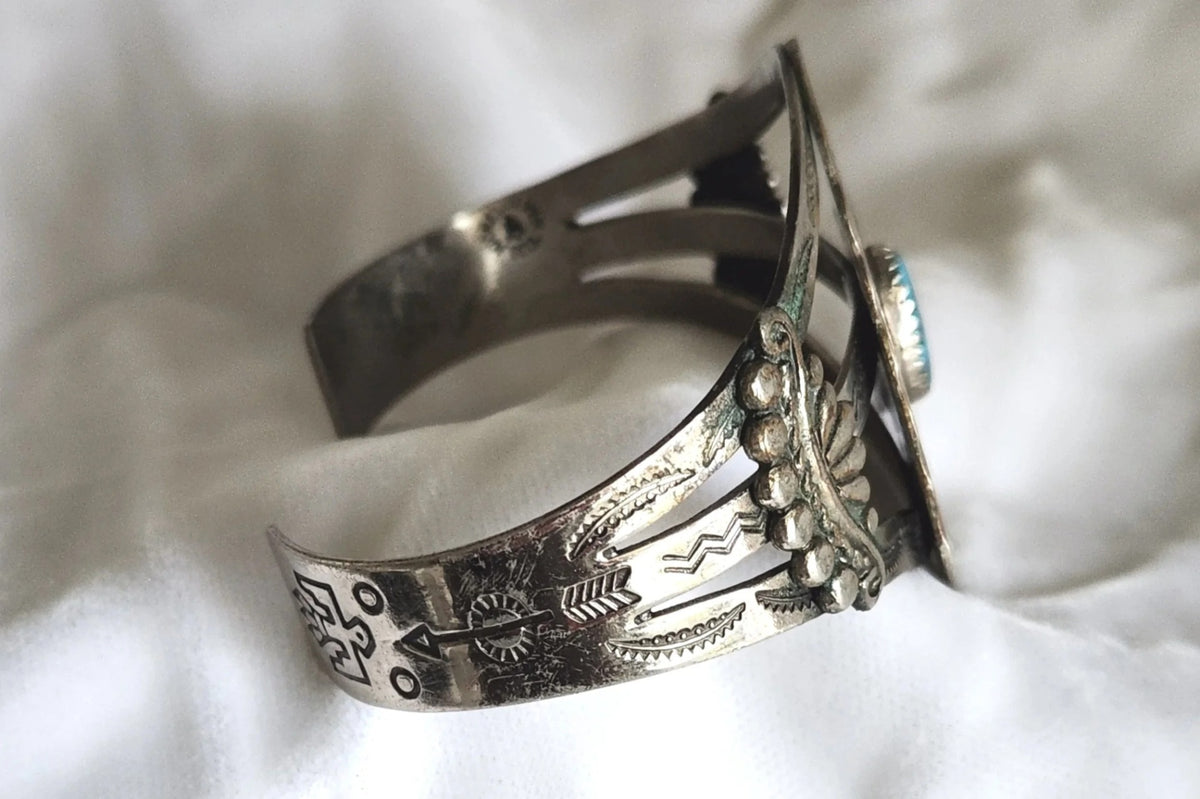 1960s Bell Trading Post Nickel Silver & Faux Turquoise Arrowhead Bracelet