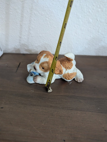 Vtg. Enesco Playful.Puppy Fogurine
