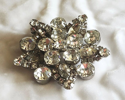 1960s Large Starburst Rhinestone Brooch