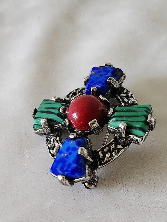 Miracle Scottish Pebble Style Brooch
