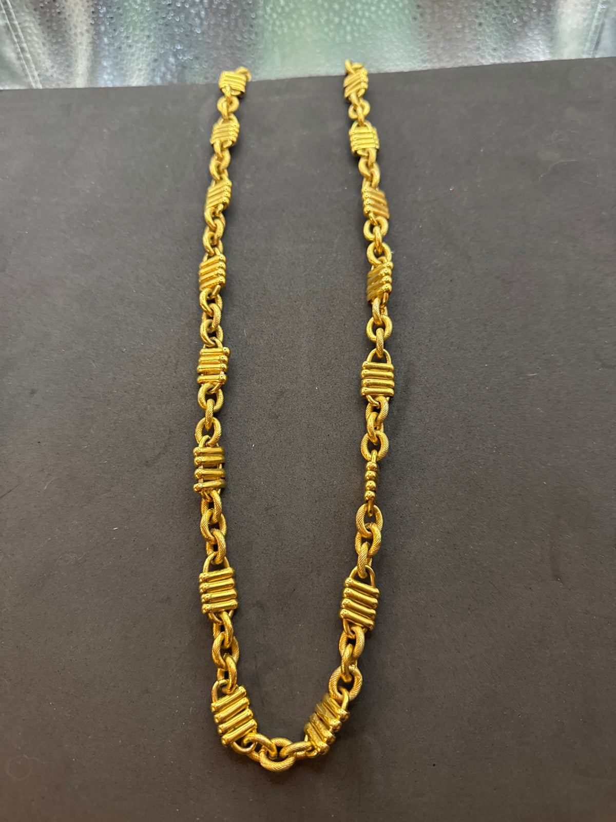 Vtg Trifari necklace